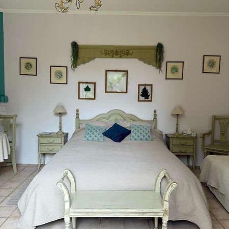 Le Domaine Des Pres Du Hom Bed and Breakfast Bézu-Saint-Éloi Buitenkant foto
