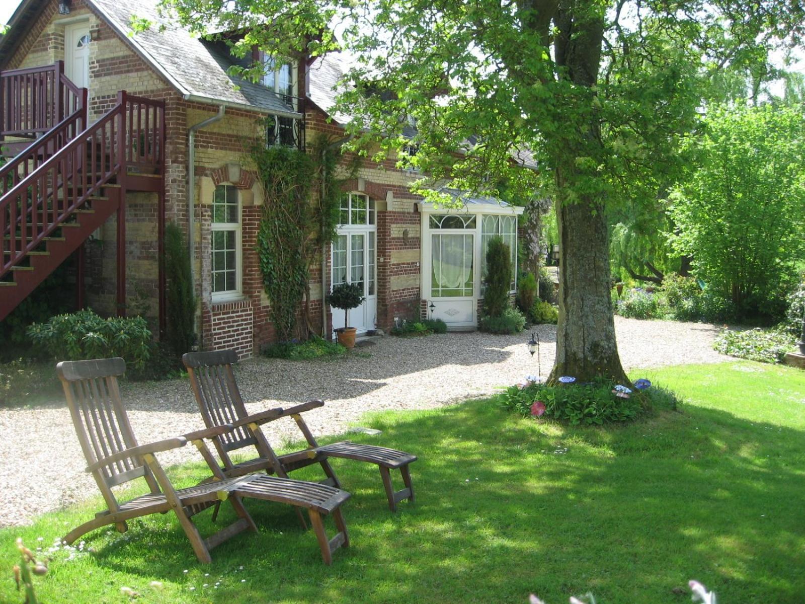 Le Domaine Des Pres Du Hom Bed and Breakfast Bézu-Saint-Éloi Kamer foto